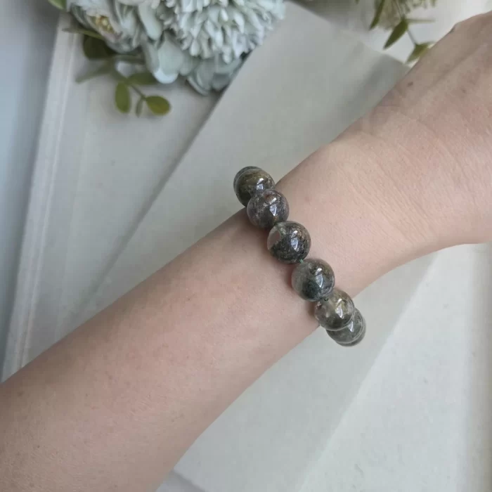 grey phantom quartz 3 Mozambique Phantom Quartz Bracelet - Image 5