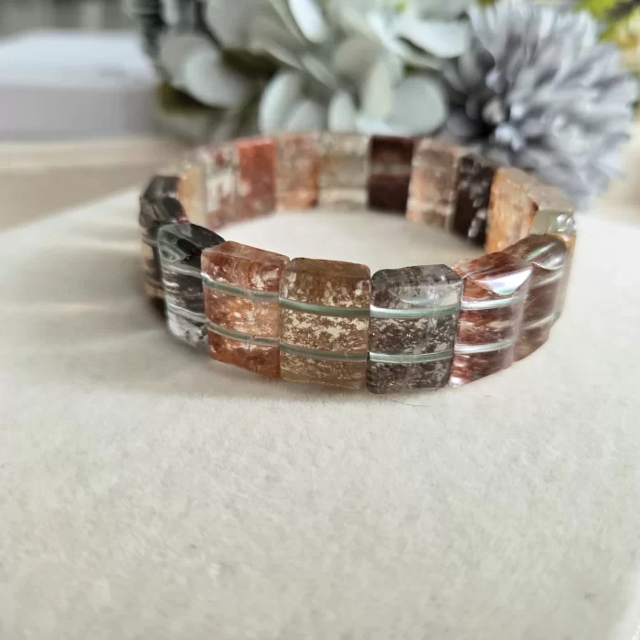 Four Seasons Phantom Quartz (7) Four Seasons Phantom Quartz Papan Bracelet - Image 2