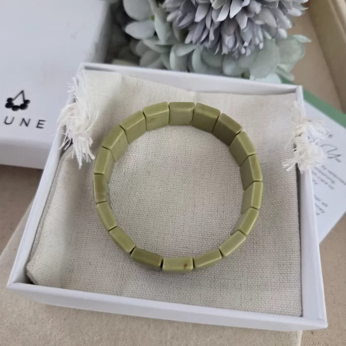 Matcha Alashan Agate Papan Bracelet - Image 6